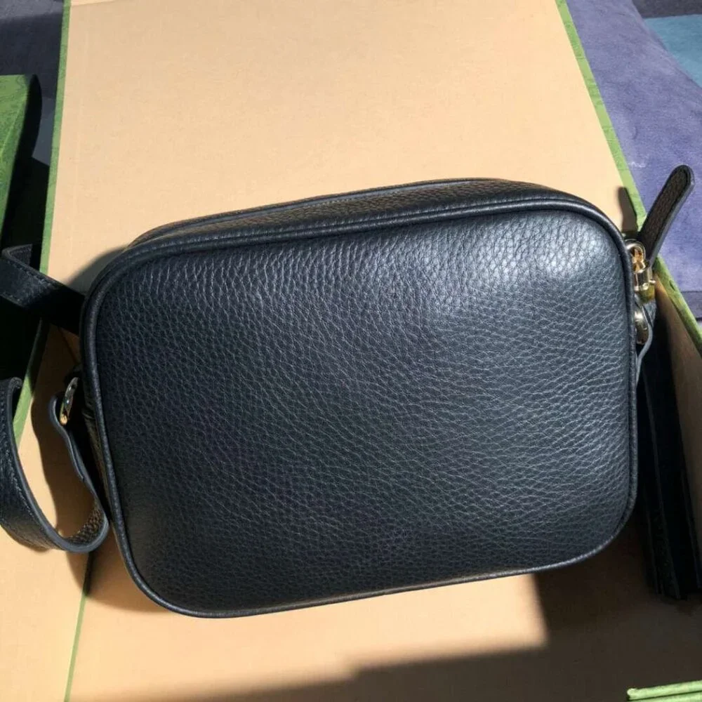 Authentic Gucci Soho Disco Black Leather Small Crossbody Bag - Picture 4 of 7